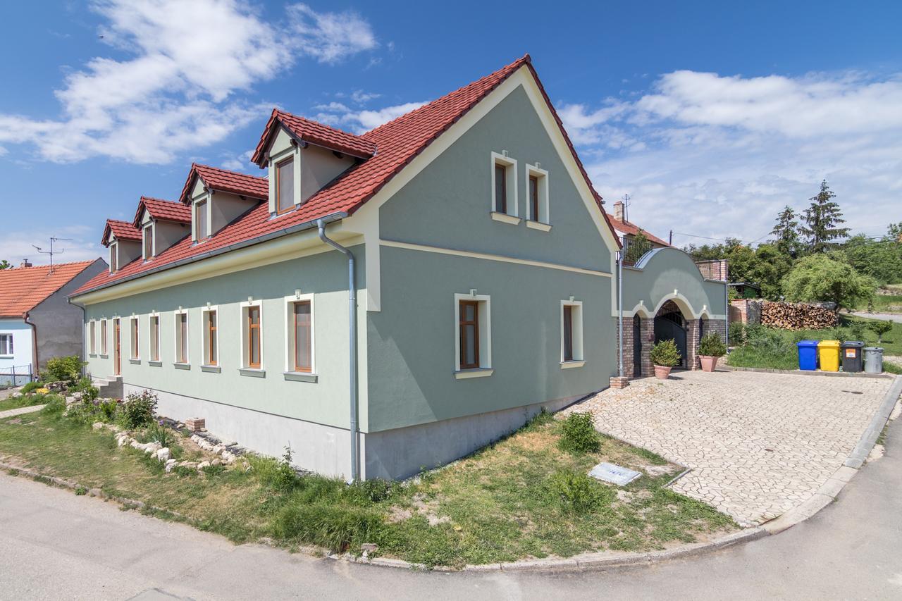 Apartmany Fojtova Studna Sedlec  Zewnętrze zdjęcie